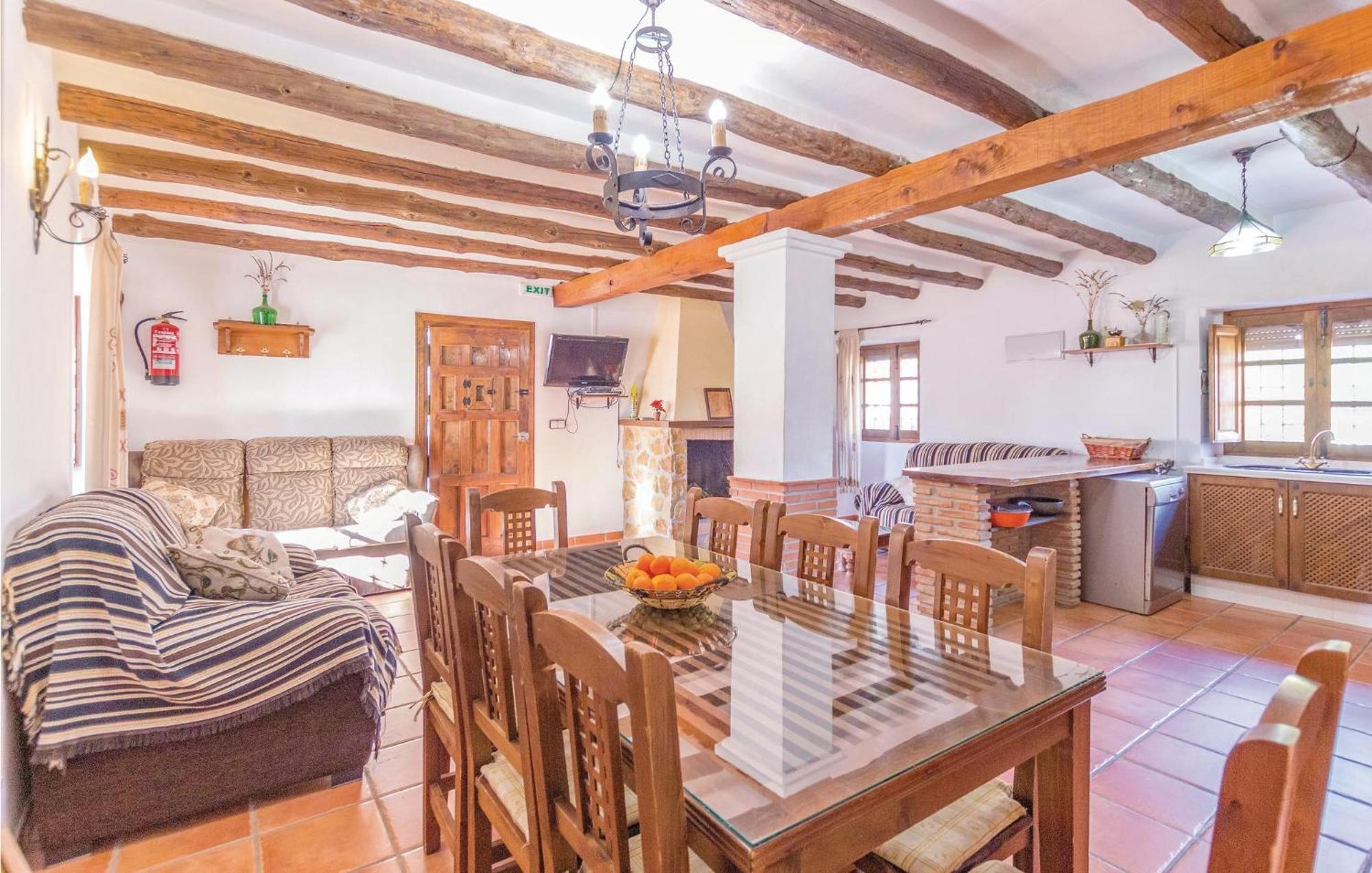 8 Bedroom Lovely Home In Iznajar Exterior photo